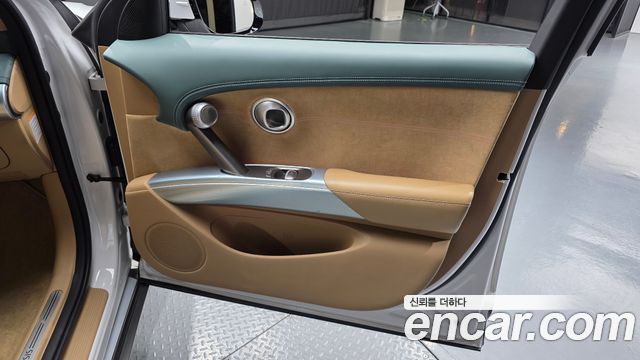 Genesis GV60 2022 — photo 15