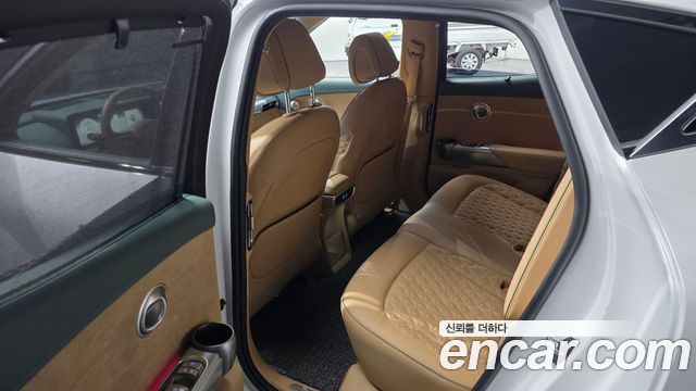 Genesis GV60 2022 — photo 27