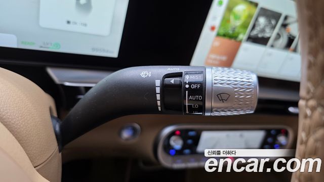 Genesis GV60 2022 — photo 37