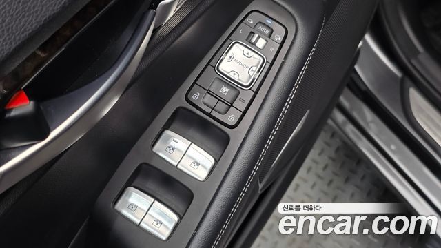 Genesis G90 2021 — photo 21