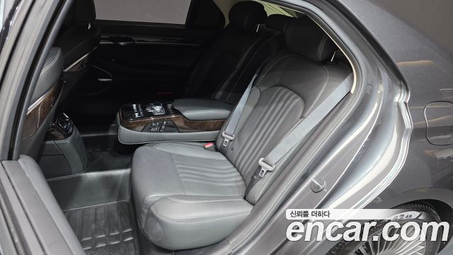 Genesis G90 2021 — photo 16
