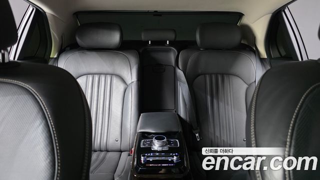 Genesis G90 2021 — photo 38
