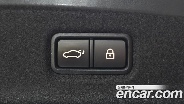 Genesis G90 2021 — photo 39