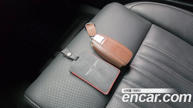 Genesis G90 2021 — photo 40