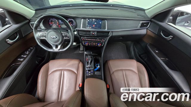 Kia K5 2016 — photo 10