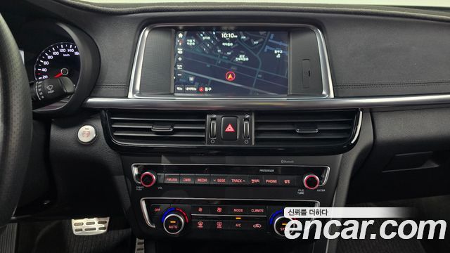 Kia K5 2016 — photo 21