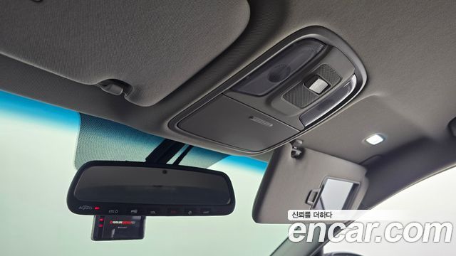 Kia K5 2016 — photo 30