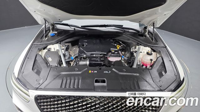 Genesis GV70 2022 — photo 6