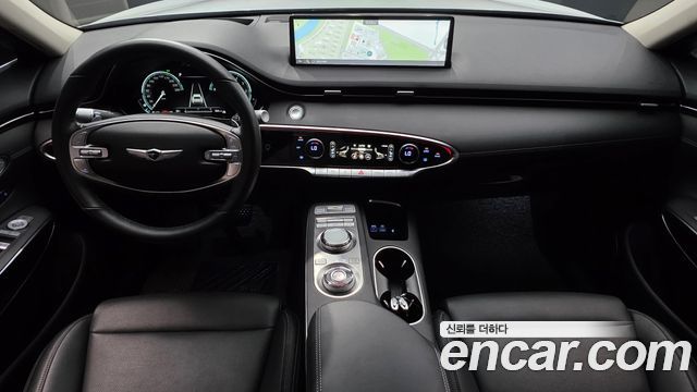 Genesis GV70 2022 — photo 10