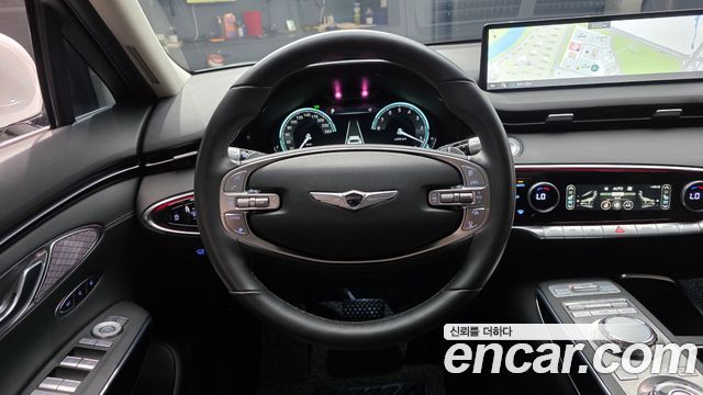 Genesis GV70 2022 — photo 19