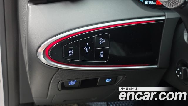 Genesis GV70 2022 — photo 27