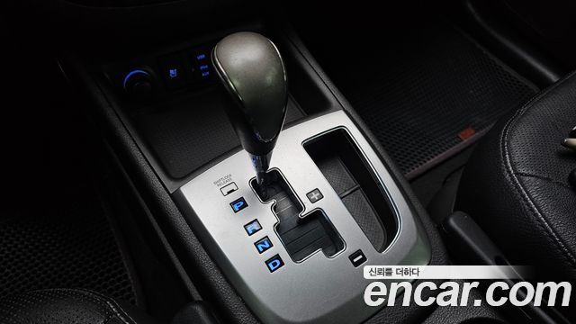 Hyundai Santafe 2012 — photo 12