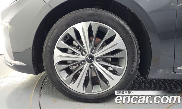 Kia K8 2024 — photo 5