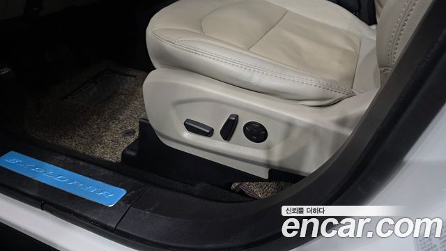 Ford Explorer 2019 — photo 34