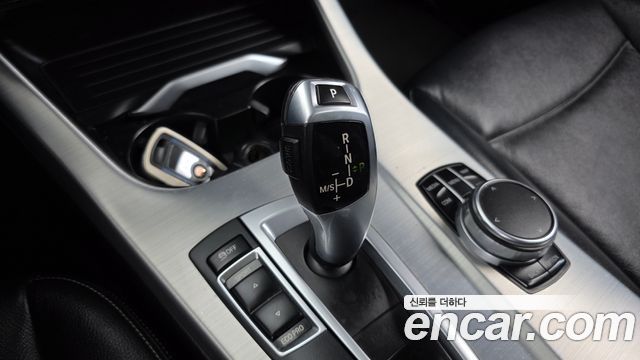 BMW X3 2016 — photo 9