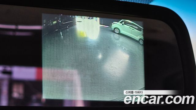 Kia Canival 2012 — photo 20
