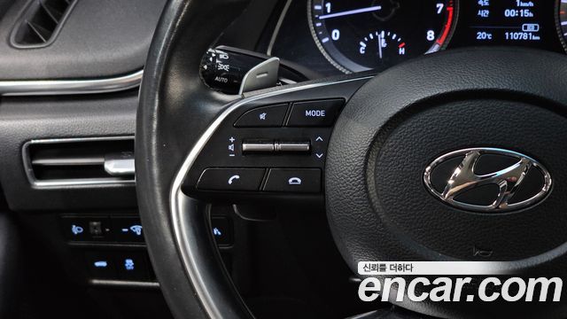 Hyundai Sonata 2020 — photo 25