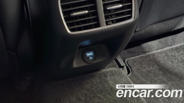 Hyundai Sonata 2020 — photo 27