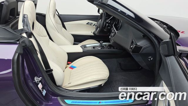 BMW Z4 2025 — photo 16