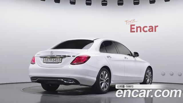 Mercedes-Benz C-Class 2016 — photo 2