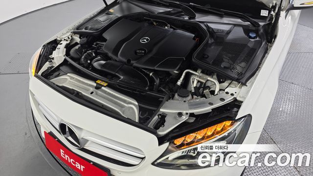 Mercedes-Benz C-Class 2016 — photo 6