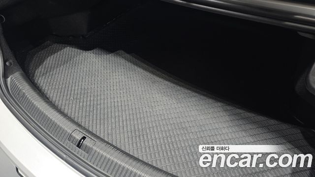 Renault Korea SM6 2017 — photo 26