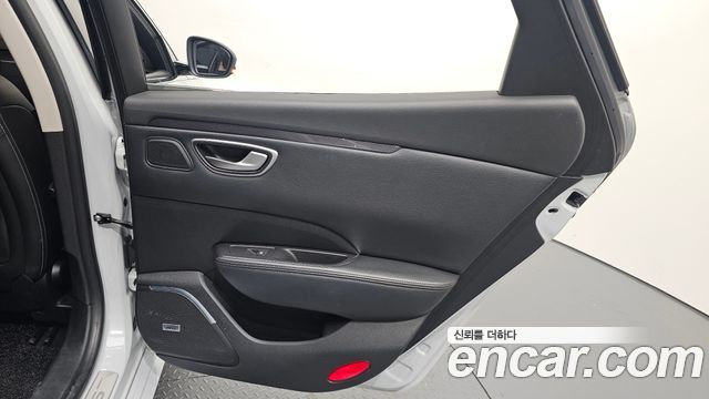 Renault Korea SM6 2017 — photo 15