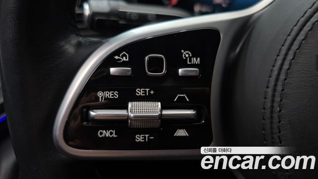 Mercedes-Benz GLS-Class 2021 — photo 25