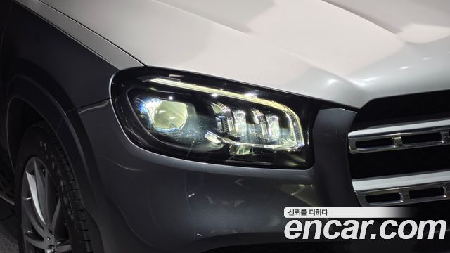 Mercedes-Benz GLS-Class 2021 — photo 8