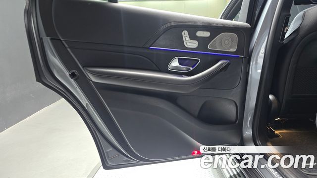 Mercedes-Benz GLS-Class 2021 — photo 15