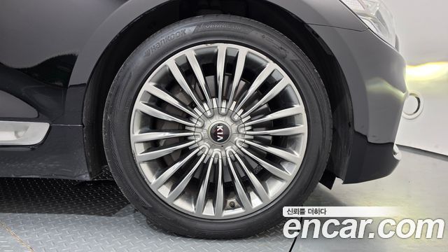 Kia K9 2019 — photo 7