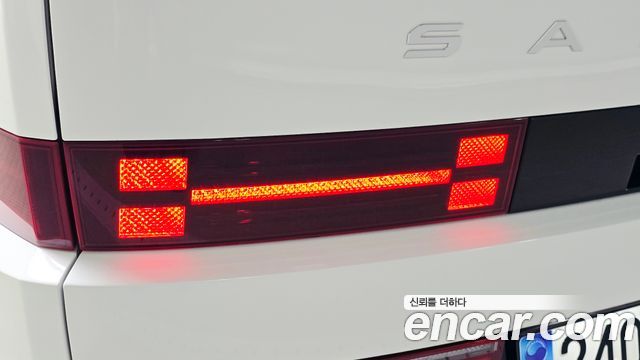 Hyundai Santafe 2024 — photo 9
