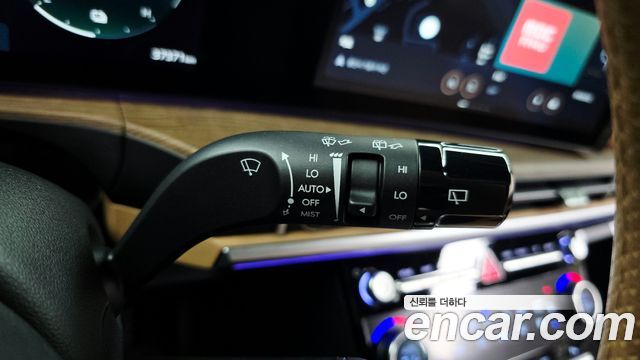 Hyundai Santafe 2024 — photo 30