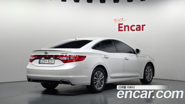Hyundai Grandeur 2016 — photo 2