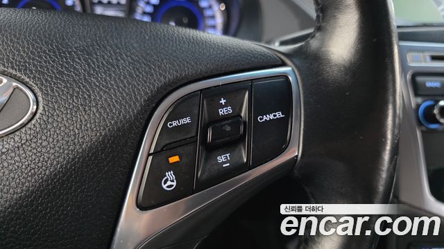 Hyundai Grandeur 2016 — photo 24