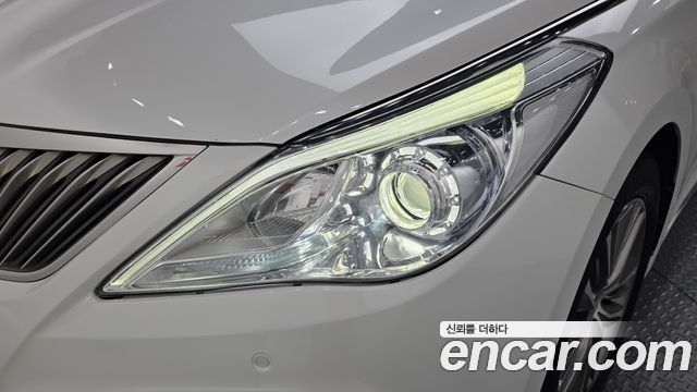 Hyundai Grandeur 2016 — photo 8