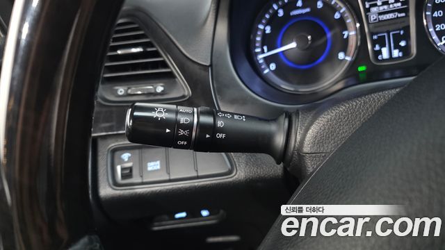 Hyundai Grandeur 2016 — photo 33