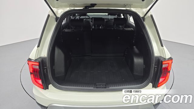 KG Mobility Torres 2023 — photo 20