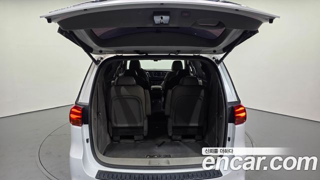 Kia Canival 2020 — photo 29