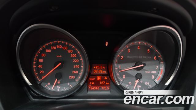 BMW Z4 2013 — photo 8