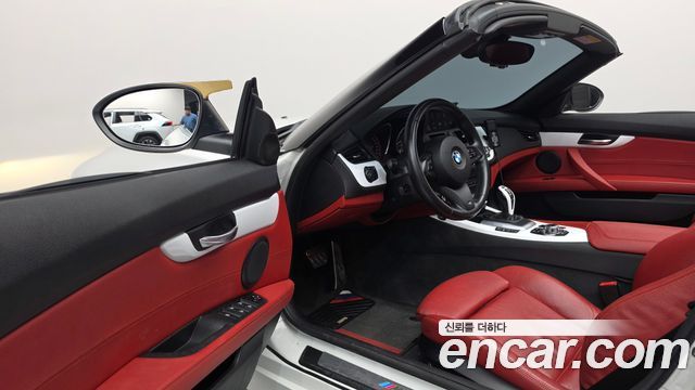 BMW Z4 2013 — photo 10