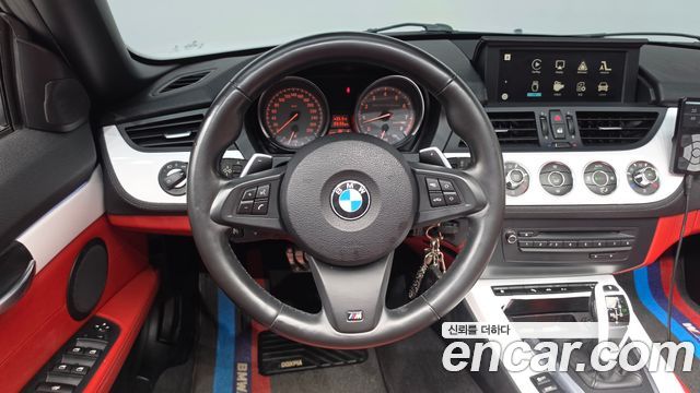 BMW Z4 2013 — photo 14