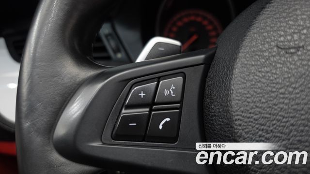 BMW Z4 2013 — photo 17