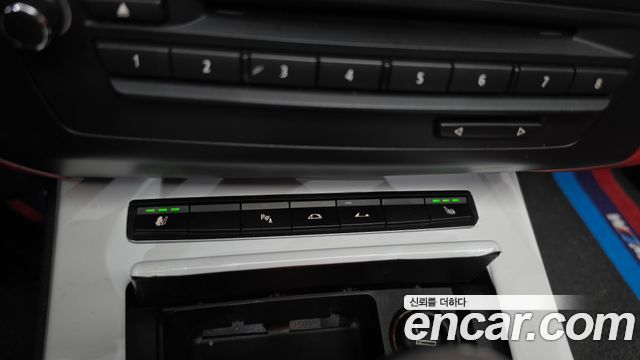 BMW Z4 2013 — photo 19
