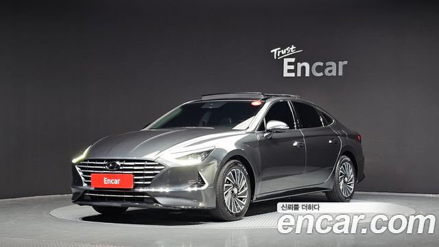 Hyundai Sonata 2023 — photo 1
