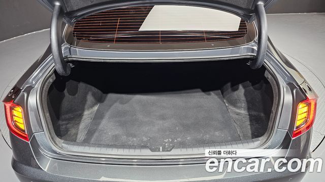 Hyundai Sonata 2023 — photo 26