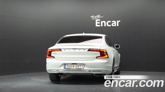 Volvo S90 2023 — photo 4