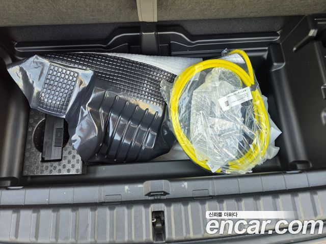BMW iX 2022 — photo 11