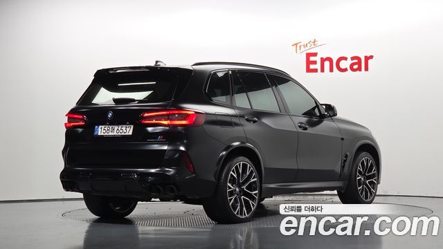BMW X5M 2021 — photo 2