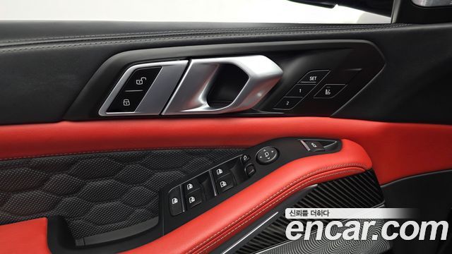 BMW X5M 2021 — photo 27